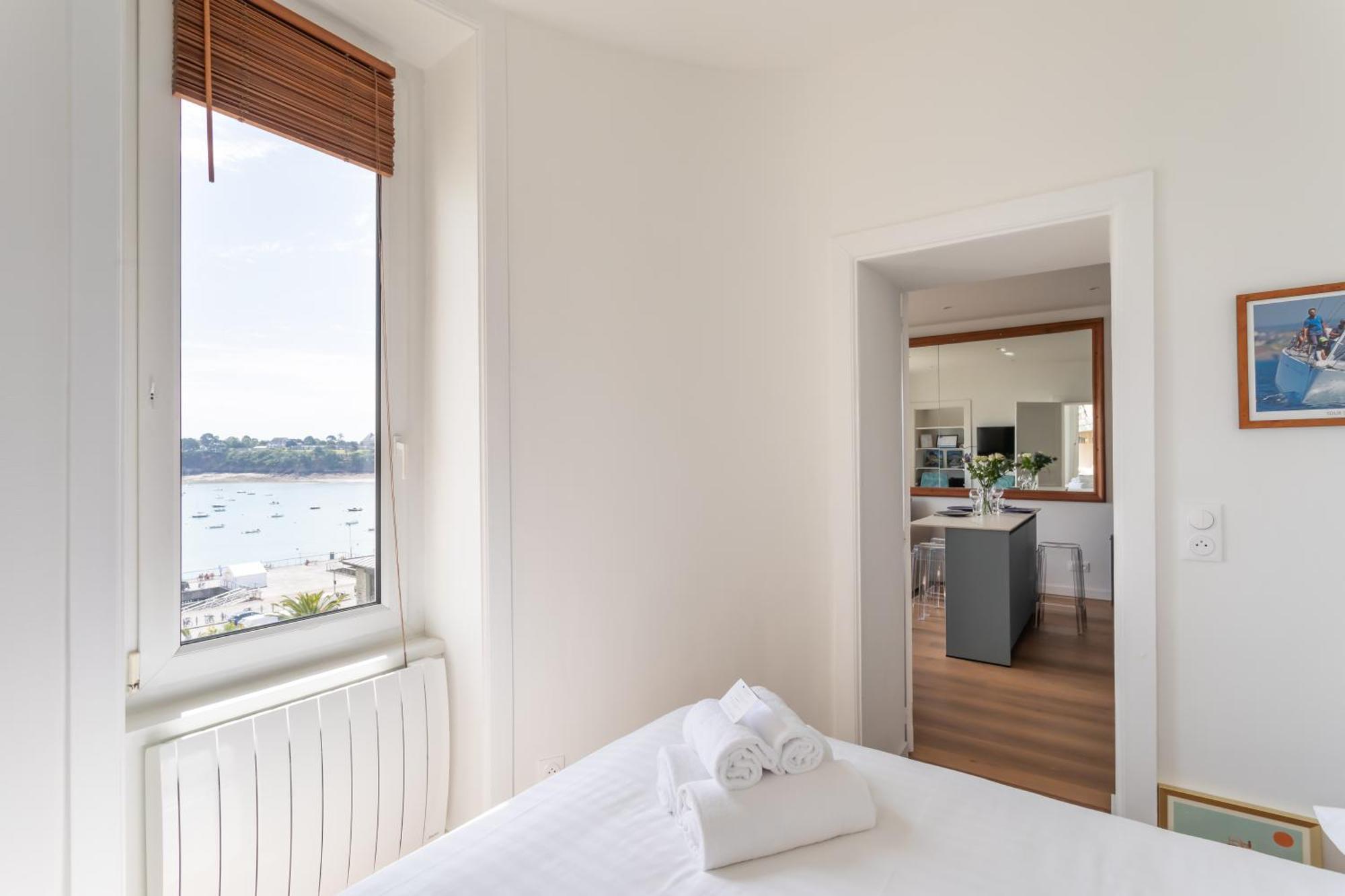 Le Beauvoir 1 - Appt Vue Mer 迪纳尔 外观 照片